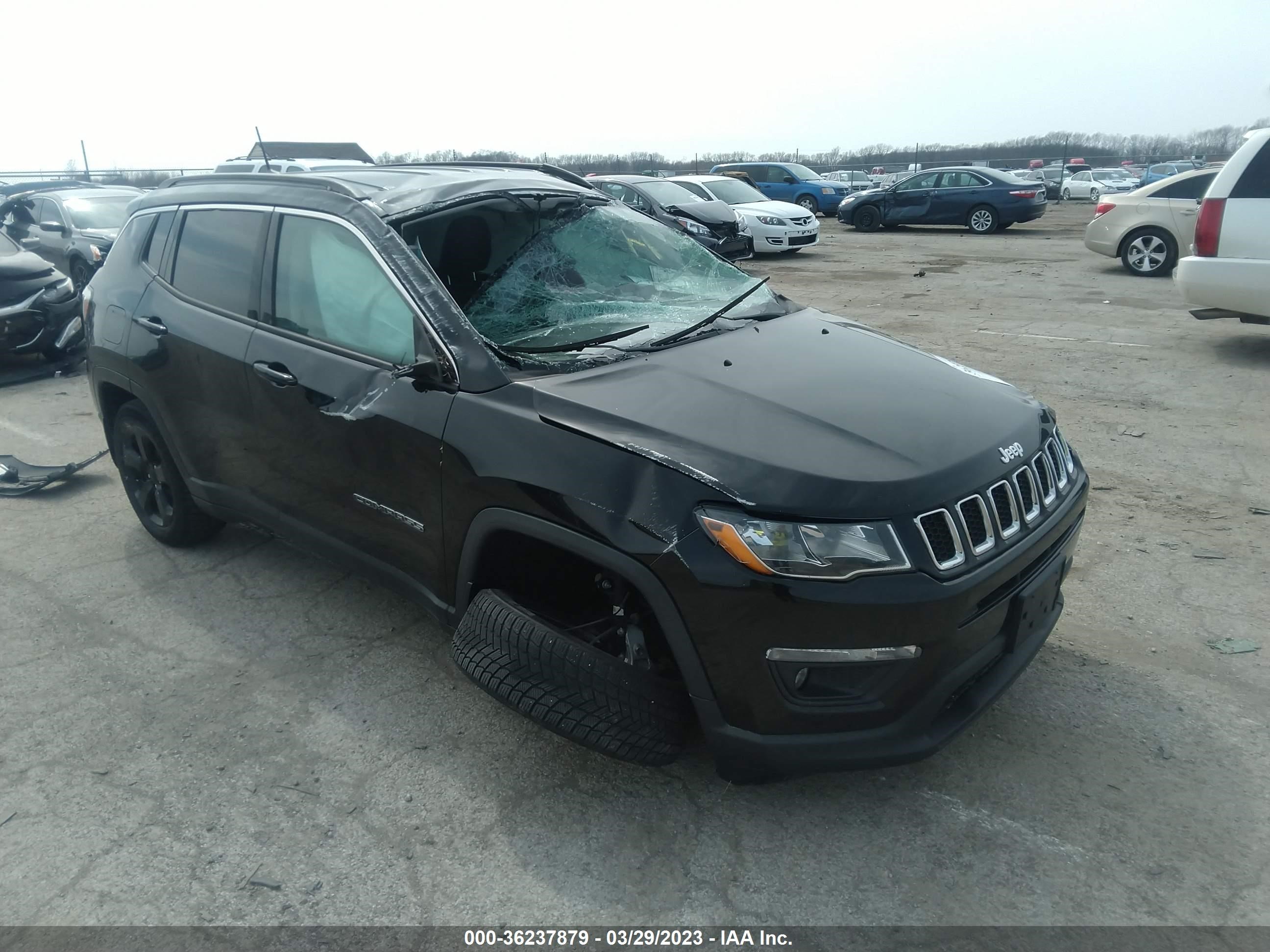 JEEP COMPASS 2018 3c4njdbb8jt263737