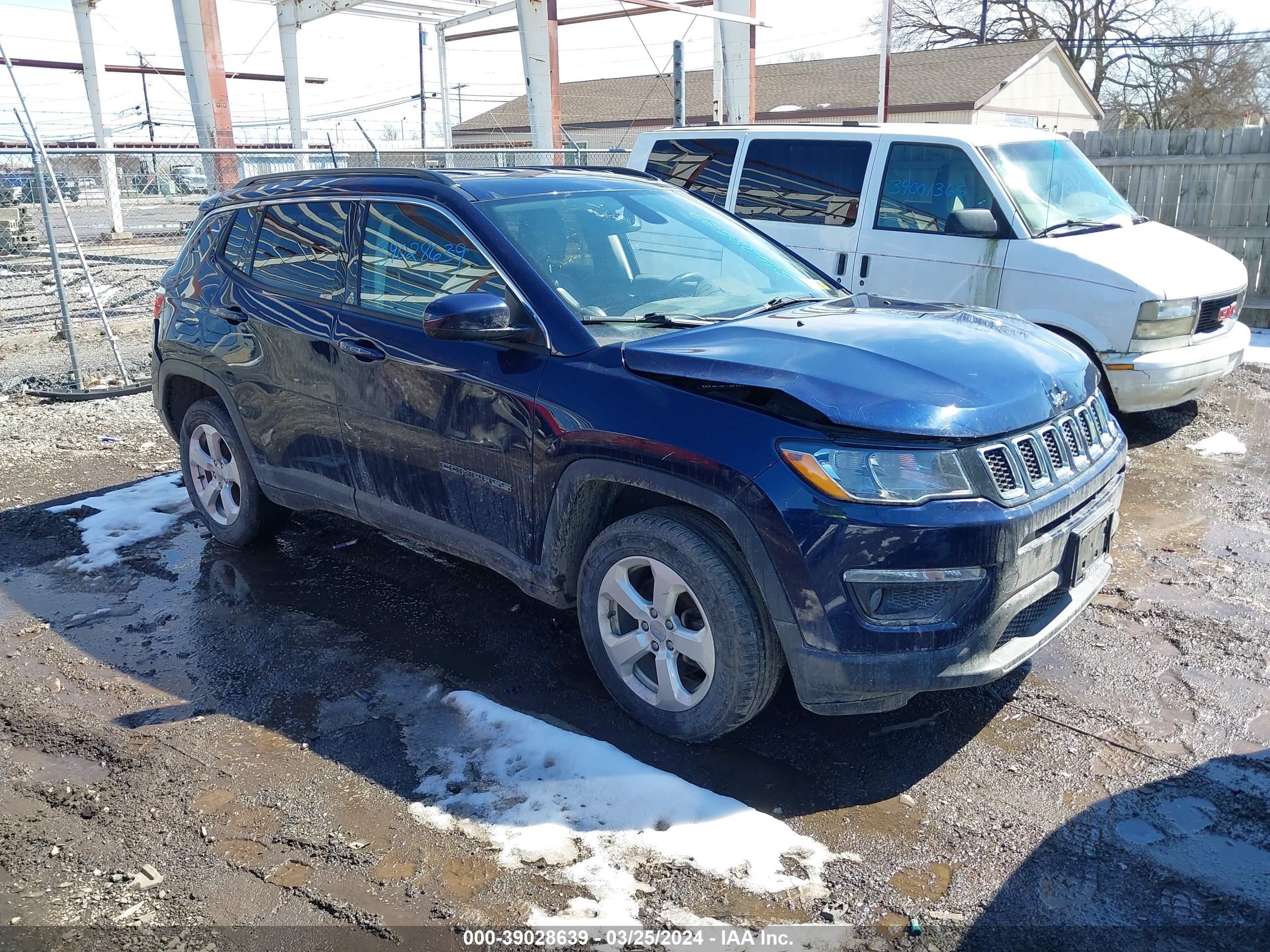 JEEP COMPASS 2018 3c4njdbb9jt403312