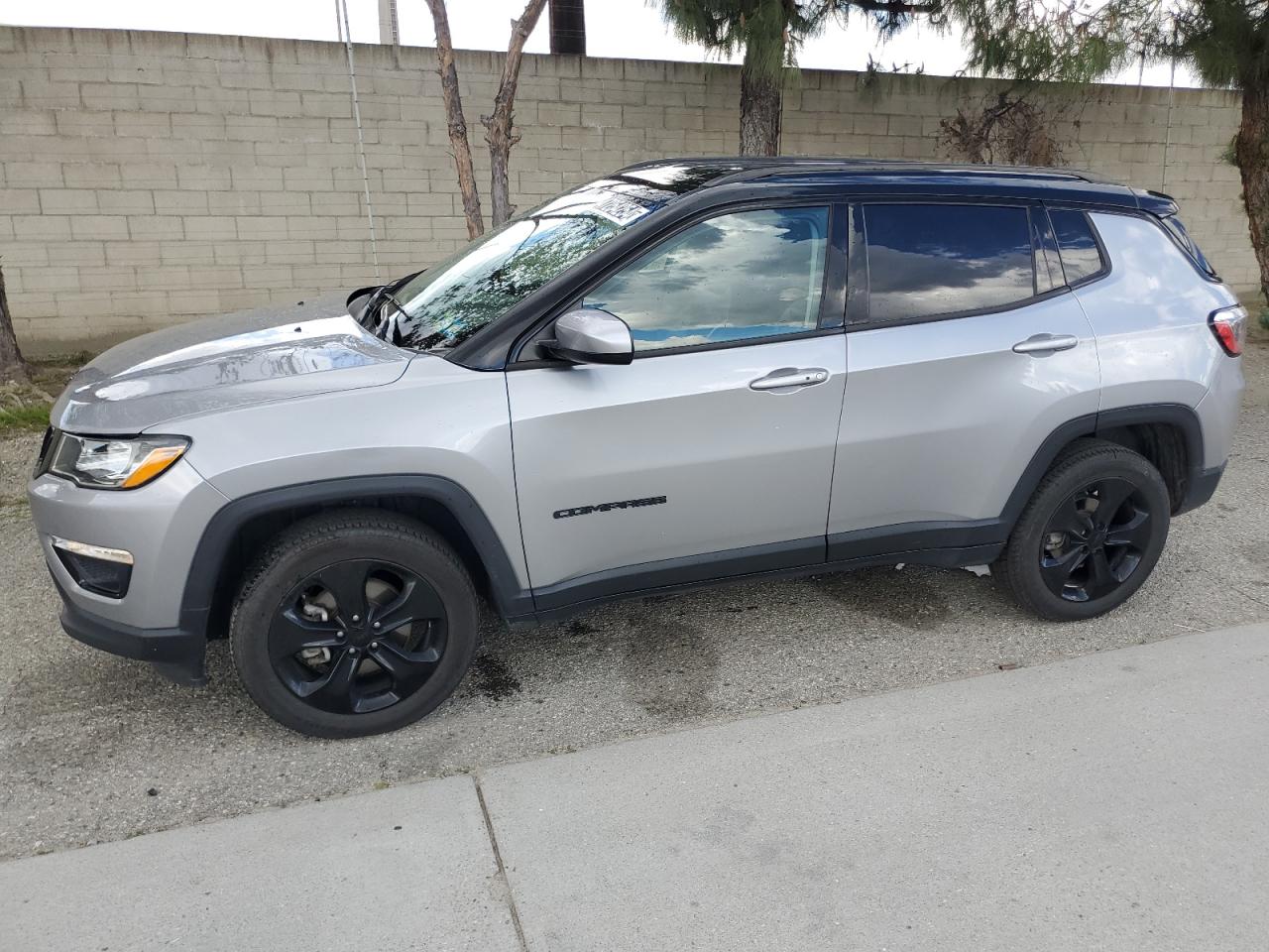 JEEP COMPASS 2018 3c4njdbbxjt433886