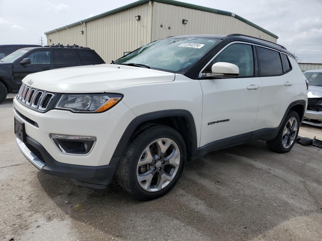 JEEP COMPASS 2018 3c4njdcb0jt432955