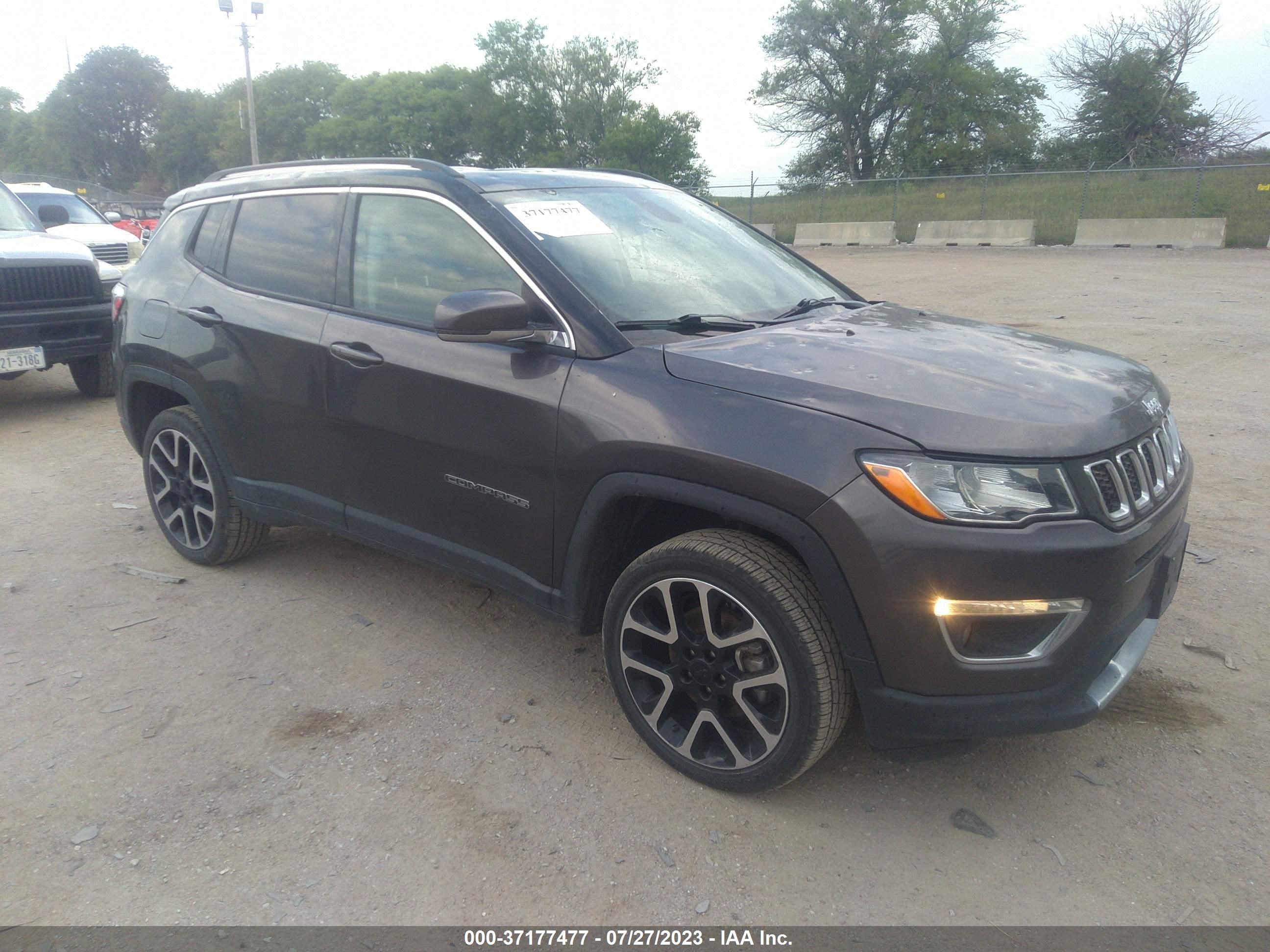 JEEP COMPASS 2018 3c4njdcb1jt463731