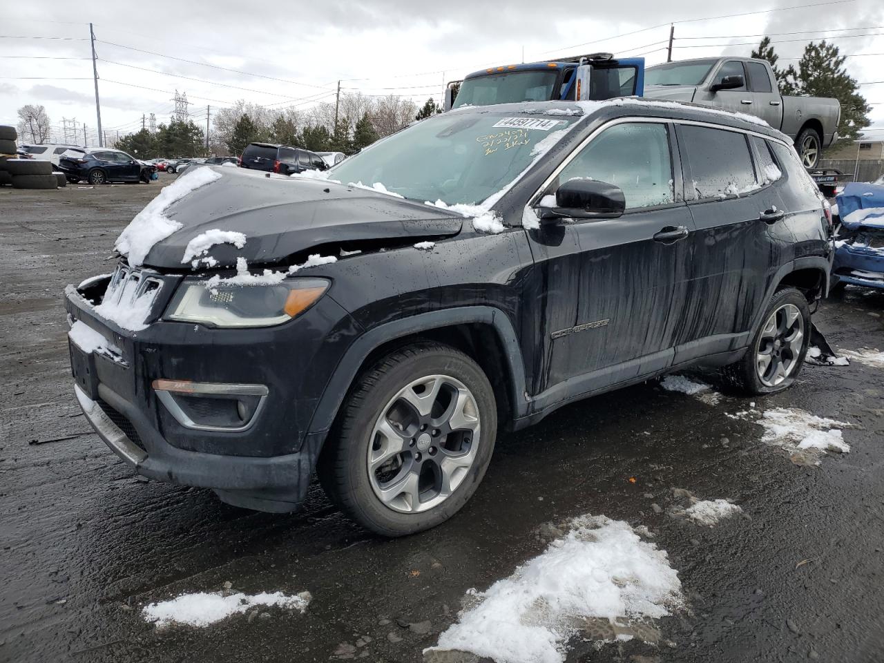 JEEP COMPASS 2018 3c4njdcb3jt332655