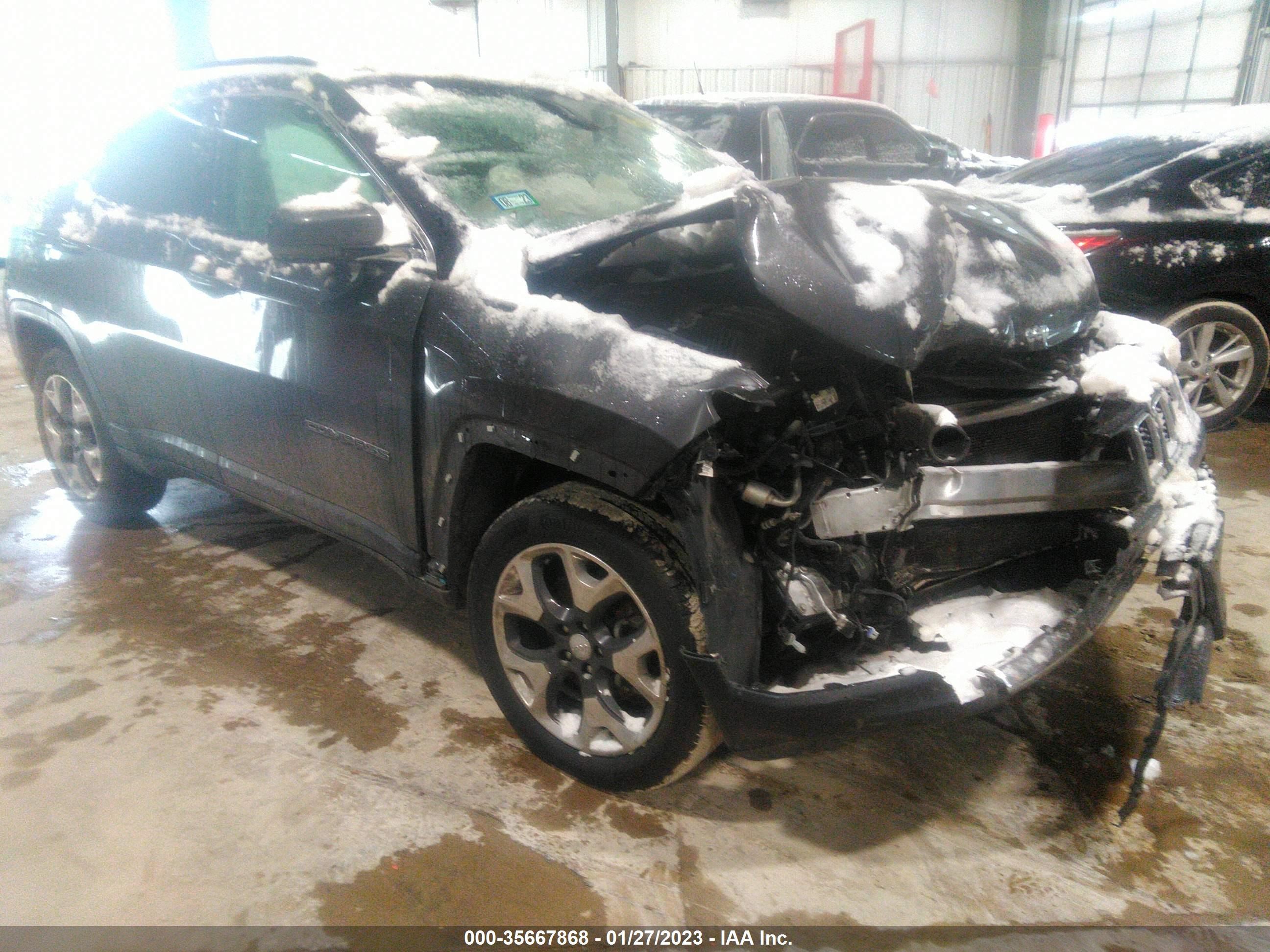 JEEP COMPASS 2018 3c4njdcb4jt437155