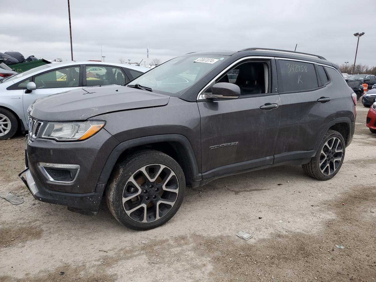 JEEP COMPASS 2018 3c4njdcb5jt342958