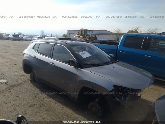 JEEP COMPASS 2019 3c4njdcb6kt735417