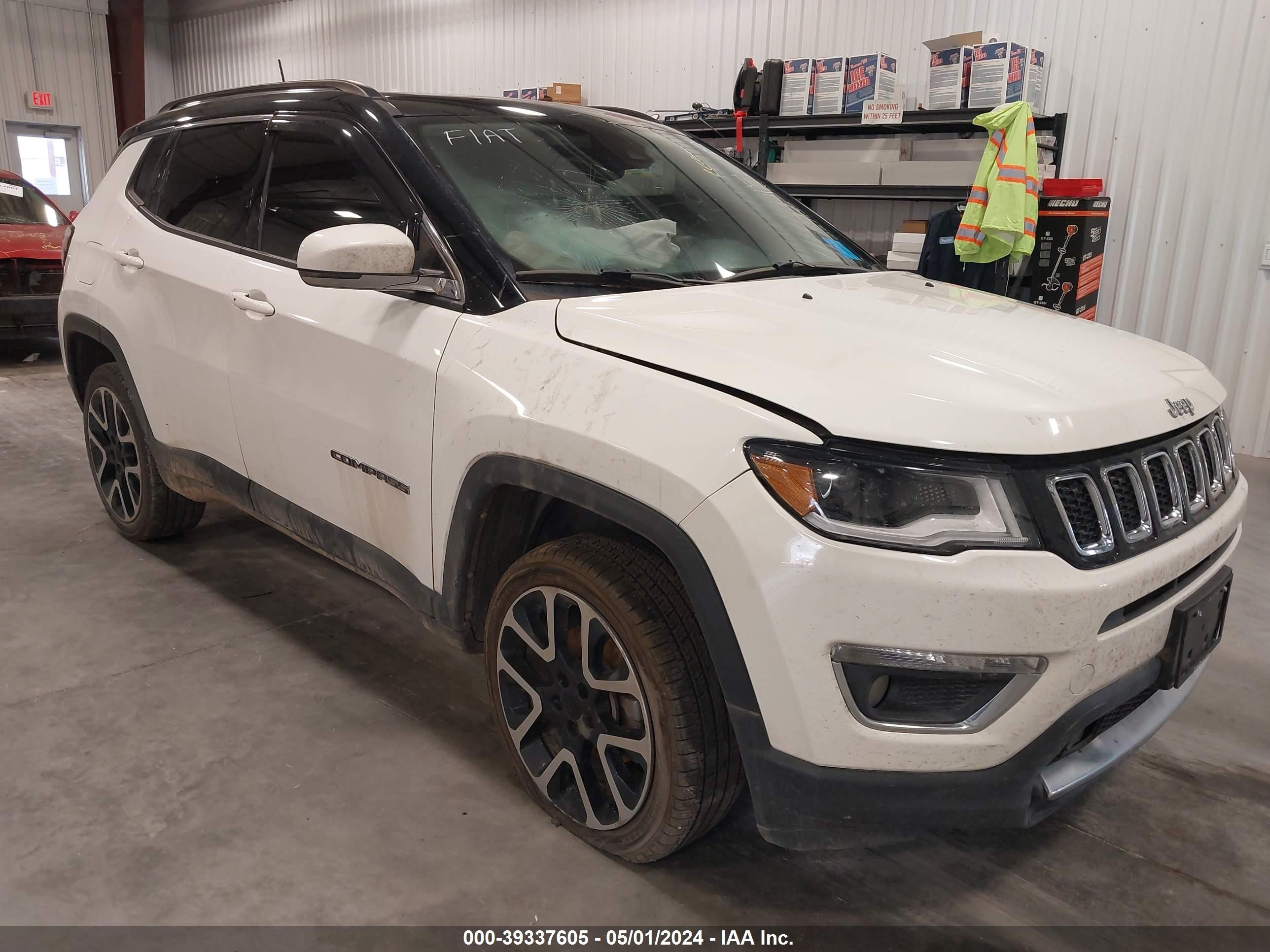 JEEP COMPASS 2018 3c4njdcb7jt261430