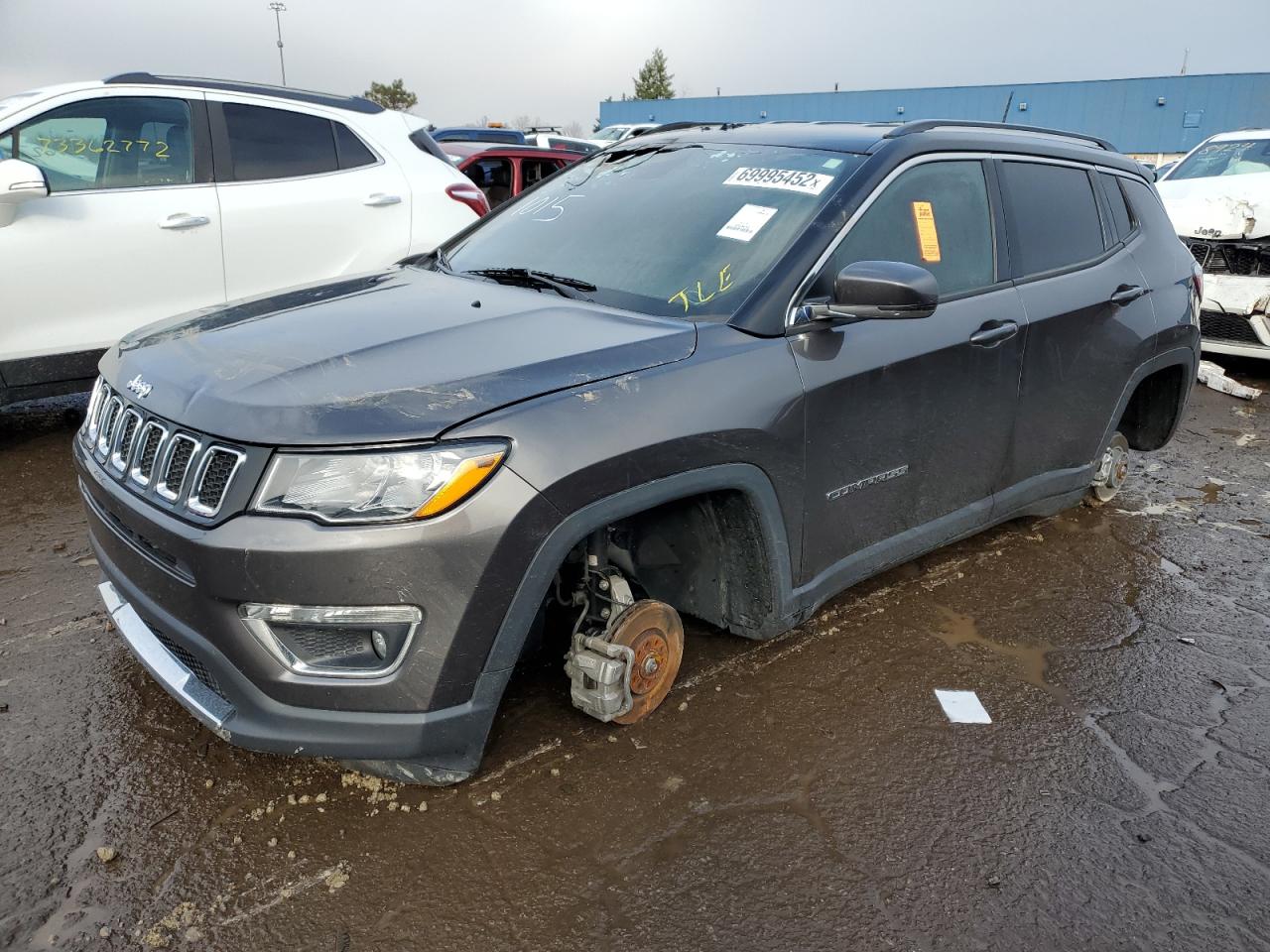 JEEP COMPASS 2019 3c4njdcb7kt781015