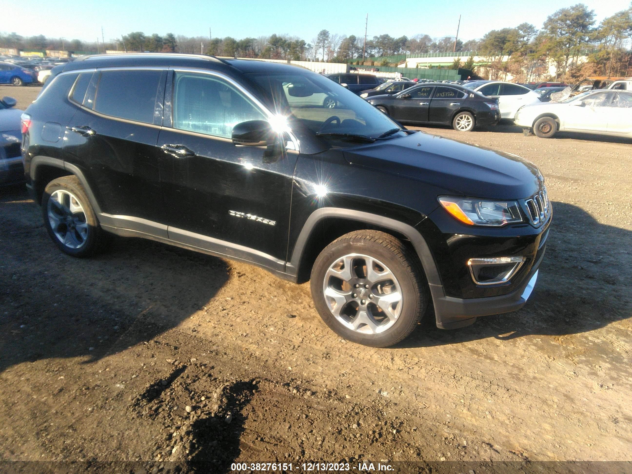 JEEP COMPASS 2019 3c4njdcb9kt796065