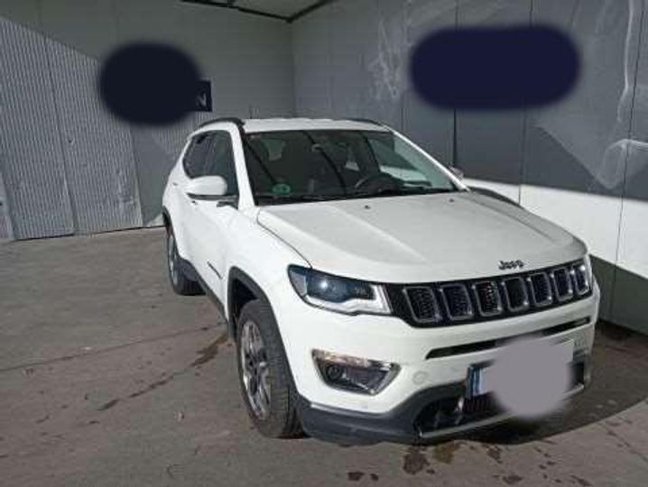 JEEP COMPASS 2018 3c4njdcy5jt409255