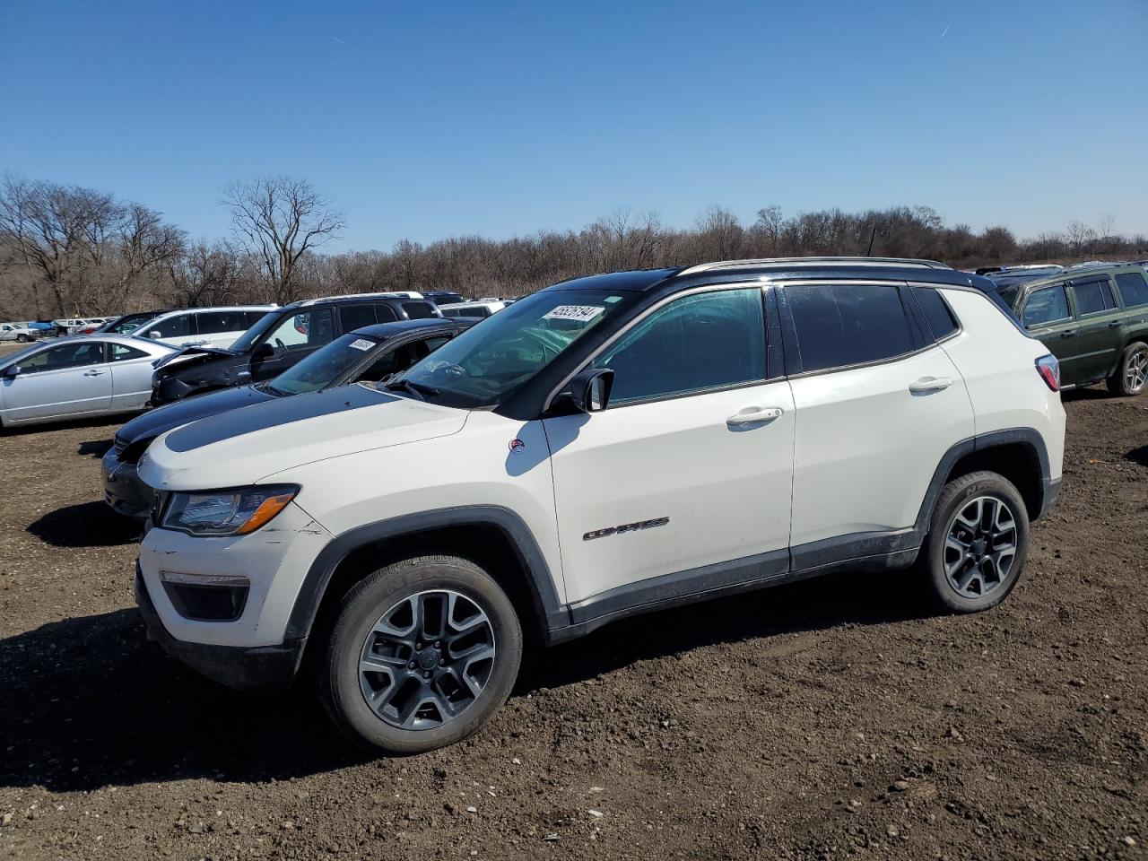 JEEP COMPASS 2019 3c4njddb0kt695379