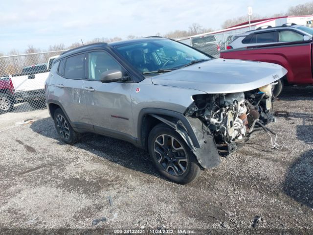 JEEP COMPASS 2019 3c4njddb1kt651326