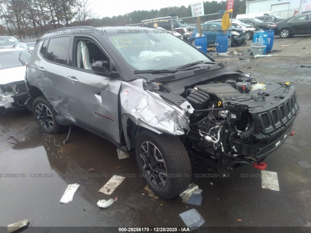 JEEP COMPASS 2019 3c4njddb1kt737008