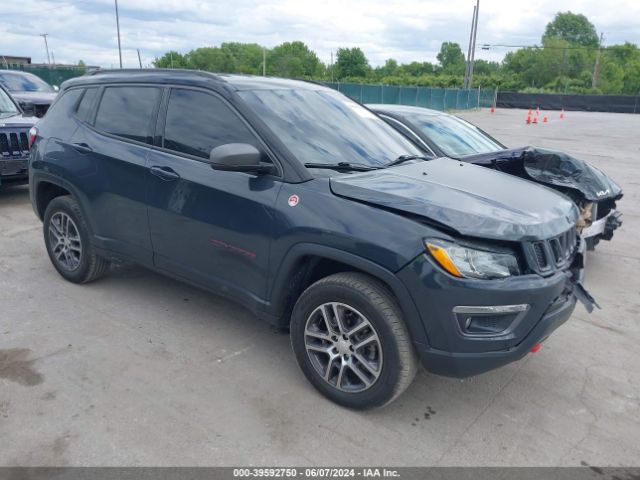 JEEP COMPASS 2018 3c4njddb2jt483601