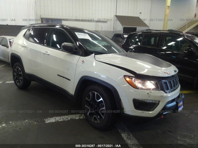 JEEP COMPASS 2019 3c4njddb3kt795279