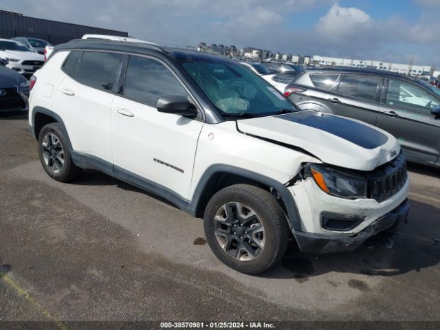 JEEP COMPASS 2018 3c4njddb4jt198897