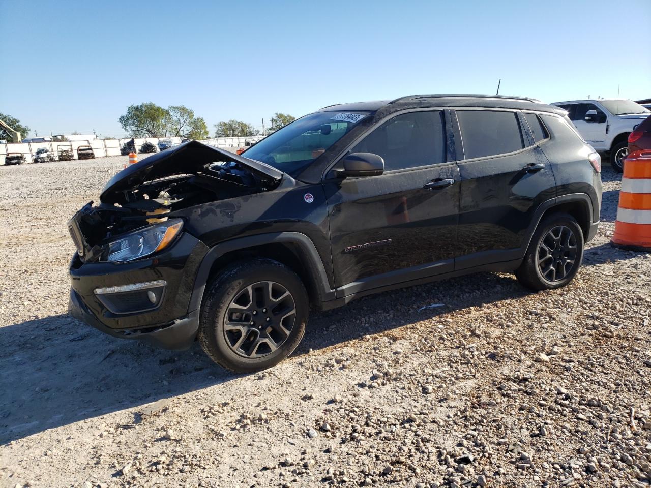 JEEP COMPASS 2019 3c4njddb5kt650938