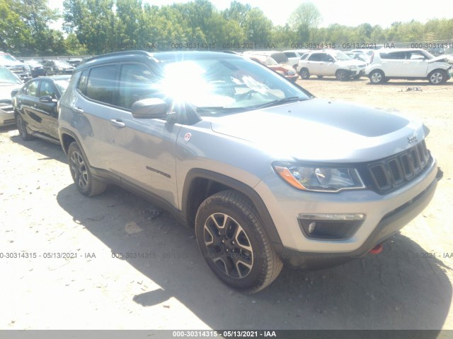 JEEP COMPASS 2019 3c4njddb7kt668907