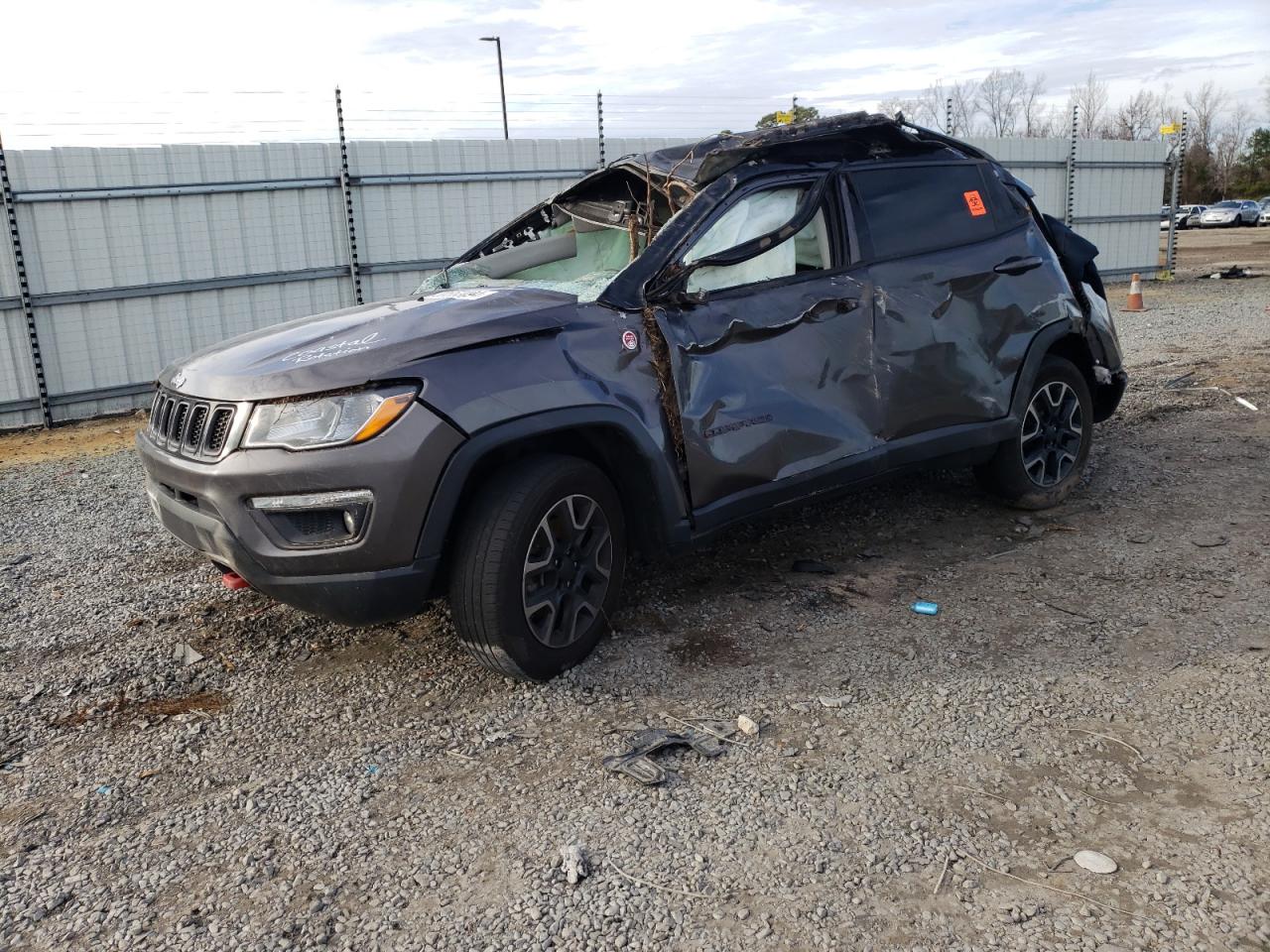 JEEP COMPASS 2019 3c4njddb7kt733478