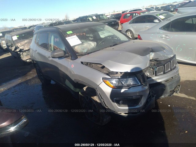 JEEP COMPASS 2019 3c4njddb8kt721582