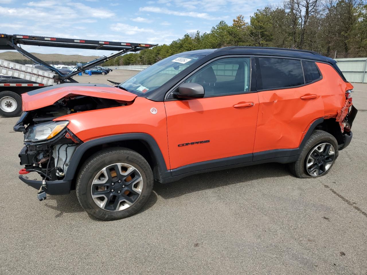 JEEP COMPASS 2018 3c4njddb9jt346025