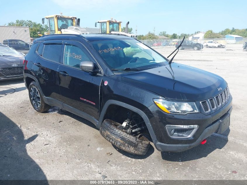 JEEP COMPASS 2018 3c4njddb9jt480890