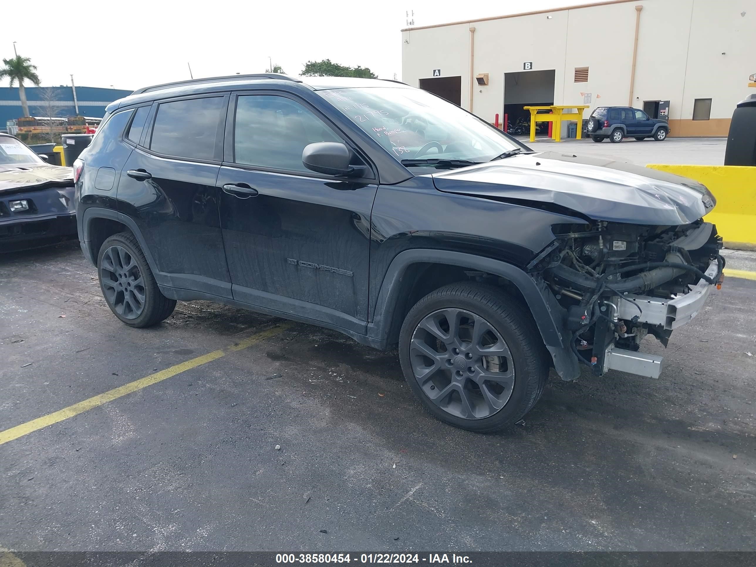 JEEP COMPASS 2021 3c4njdebxmt596490