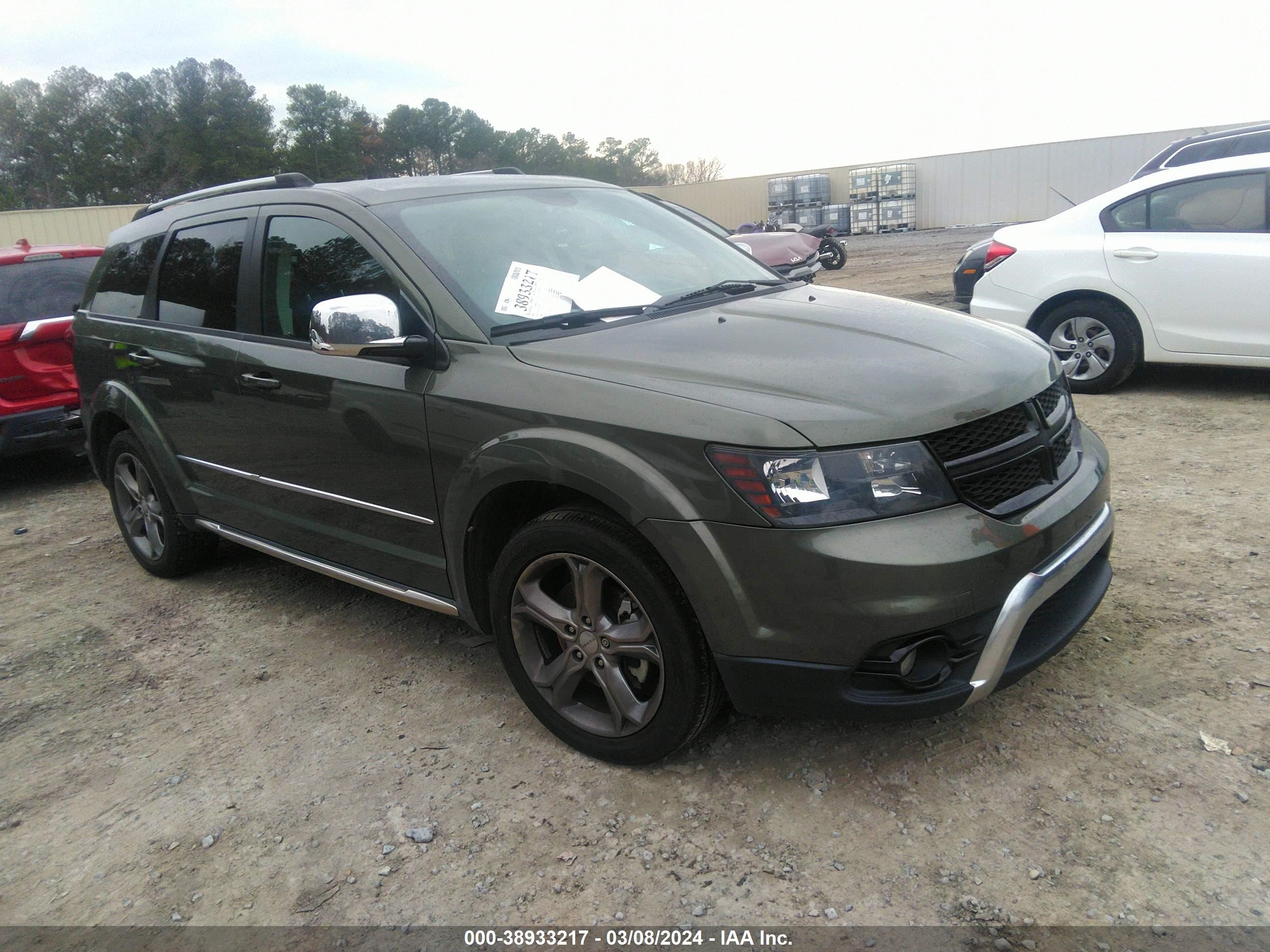 DODGE JOURNEY 2017 3c4pdcgb1ht685152