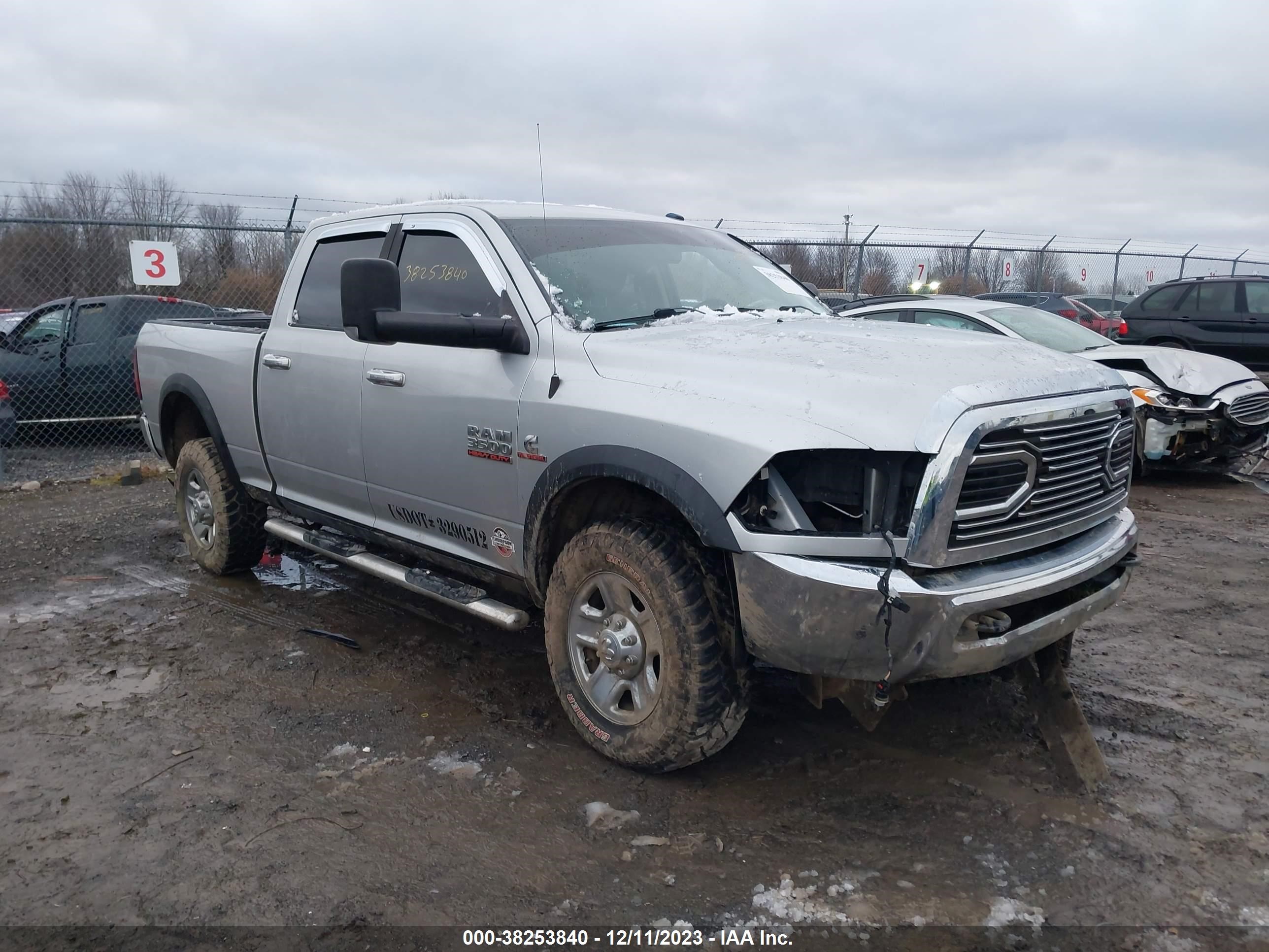 RAM 3500 2015 3c63r3dl3fg661462