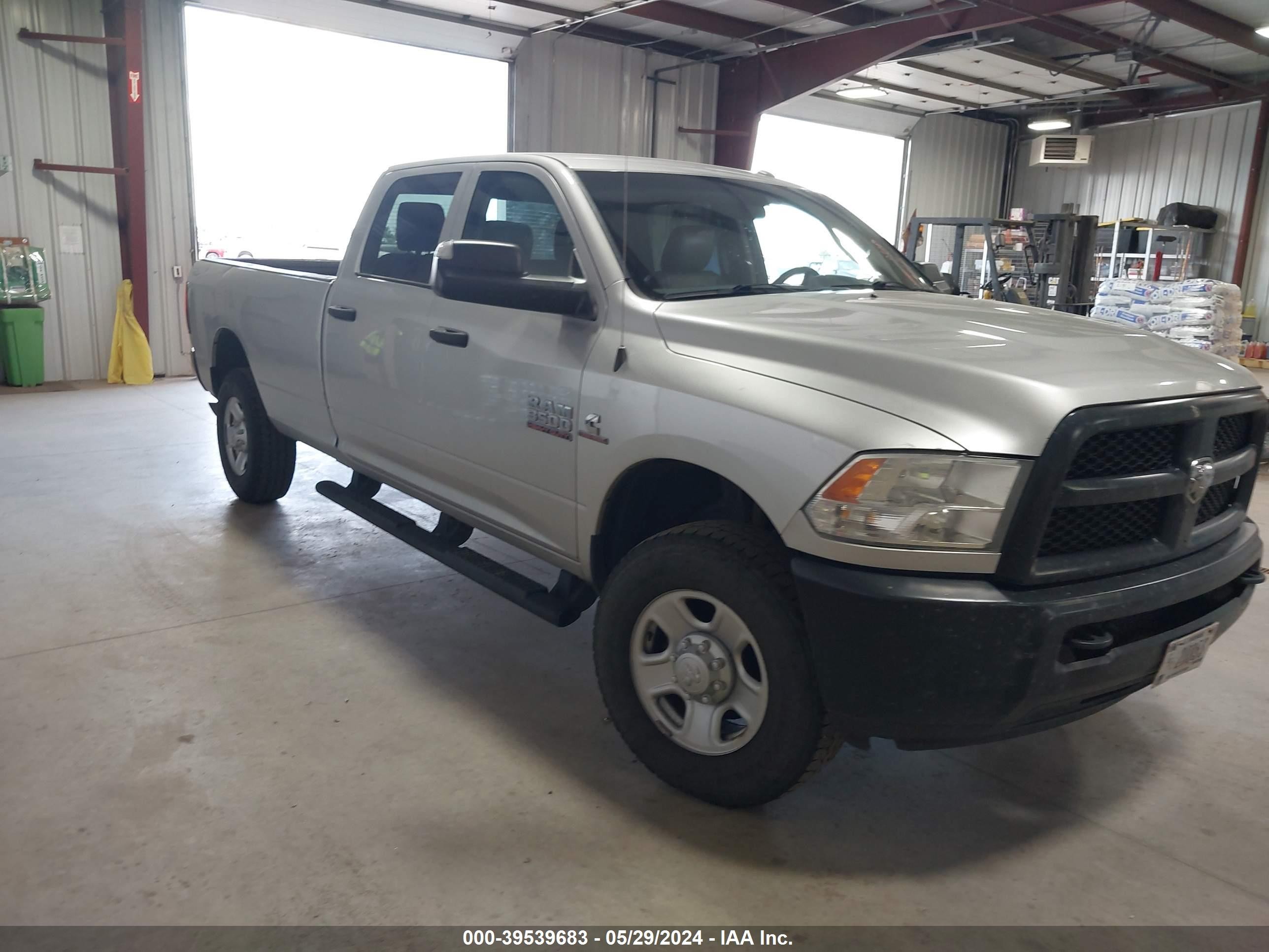 RAM 3500 2017 3c63r3gl1hg552450