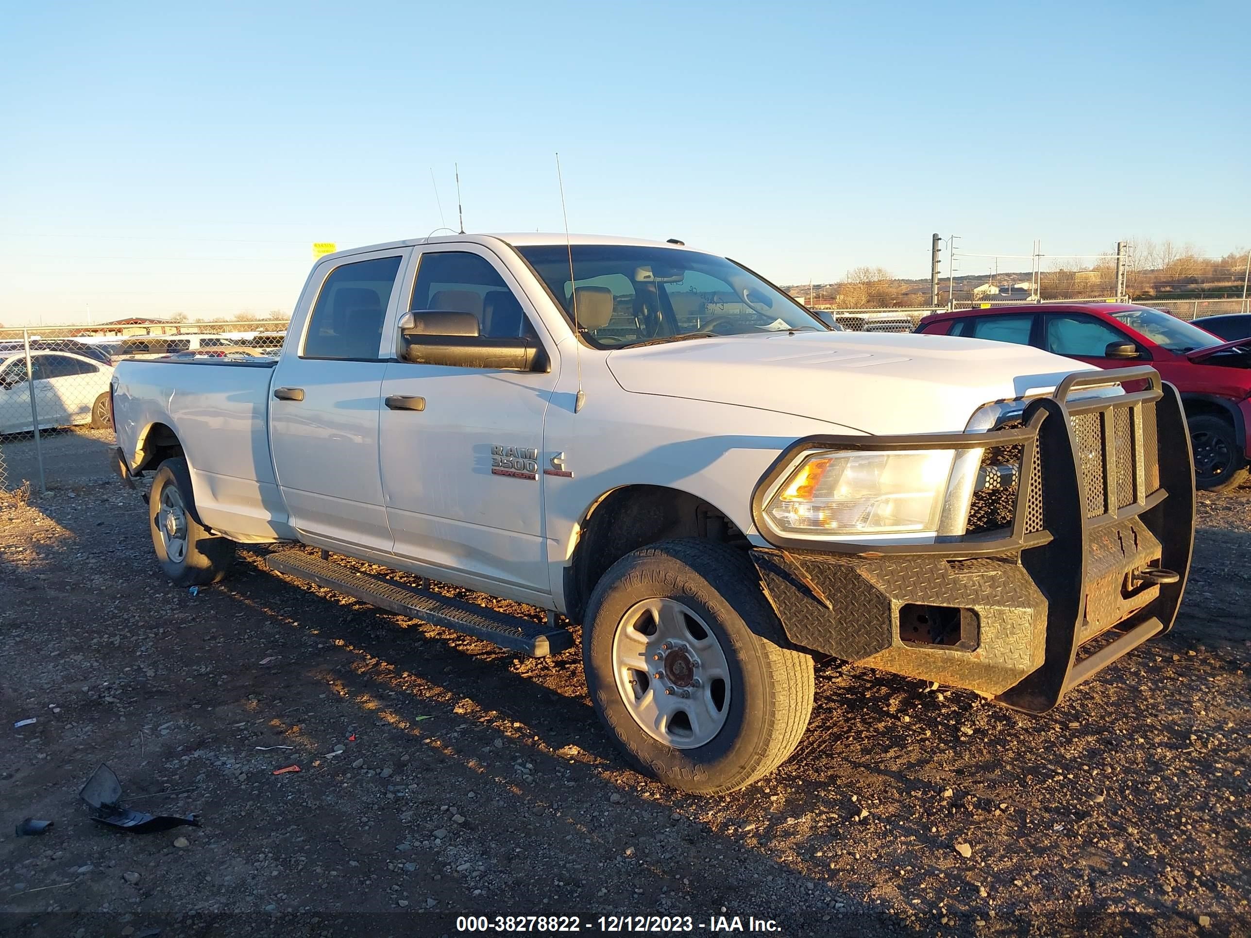 RAM 3500 2014 3c63r3gl2eg108716