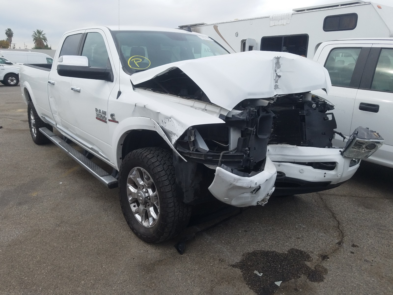 RAM 3500 LONGH 2016 3c63r3kl5gg233719