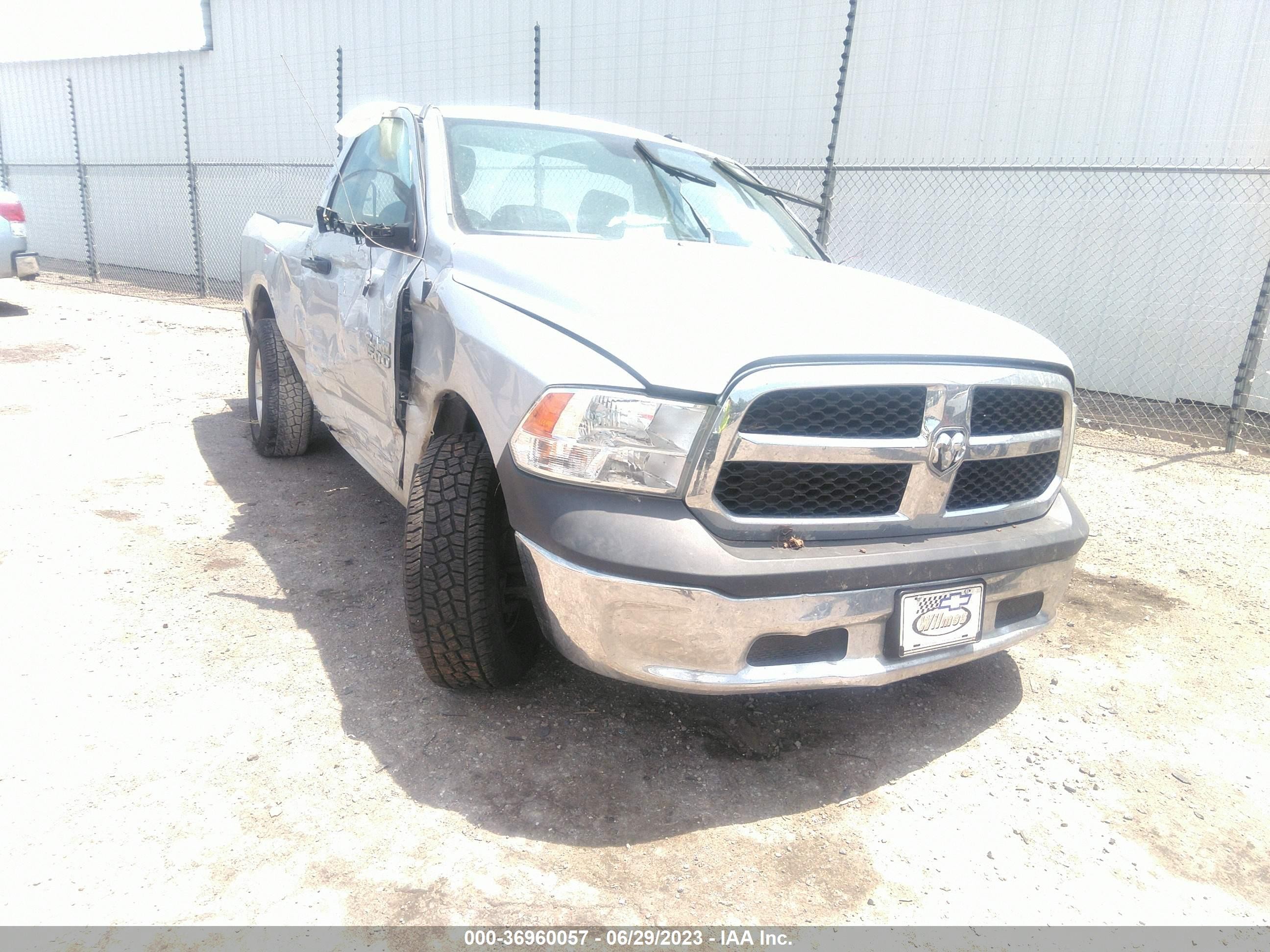 RAM 1500 2015 3c6jr6ag5fg612246