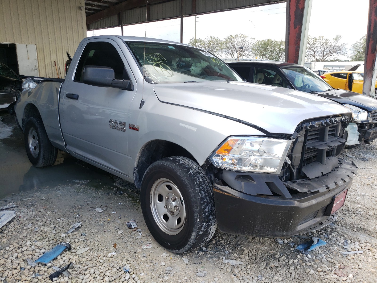 RAM 1500 ST 2018 3c6jr6at0jg225433