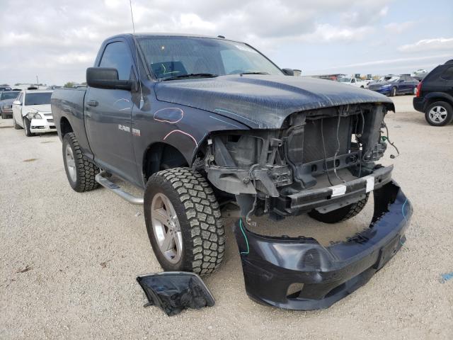 RAM 1500 ST 2013 3c6jr6at8dg557074