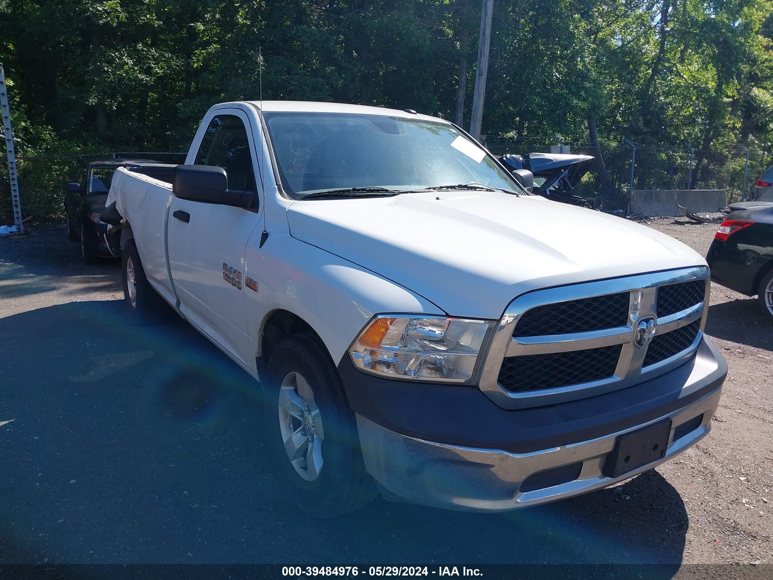 RAM 1500 2014 3c6jr6dtxeg188831