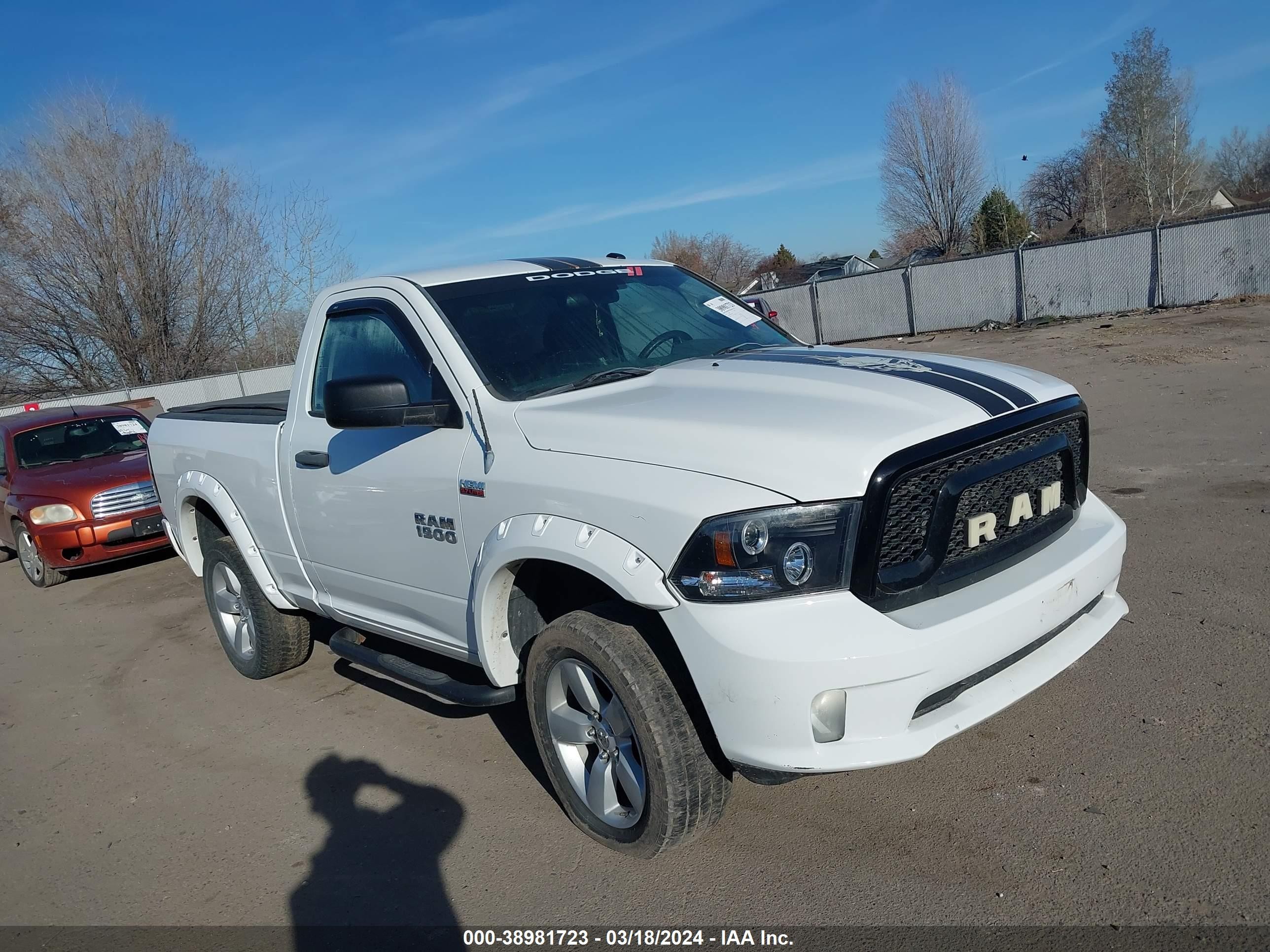 RAM 1500 2013 3c6jr7at2dg501007