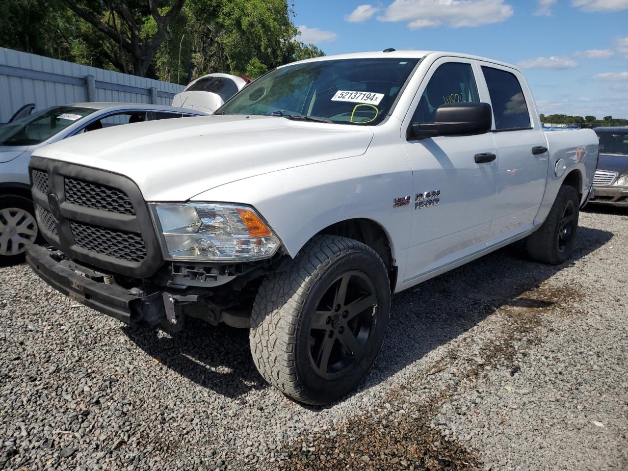 RAM 1500 2016 3c6rr6kt2gg206117