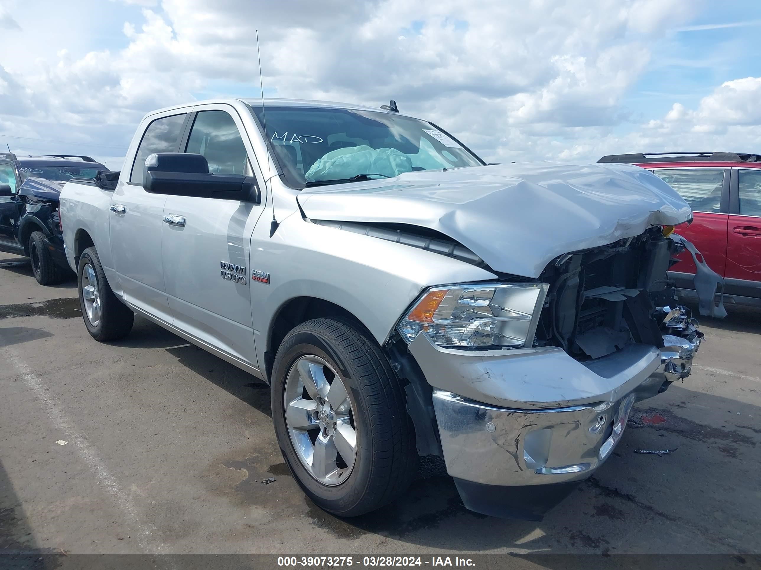 RAM 1500 2017 3c6rr6lt2hg548716