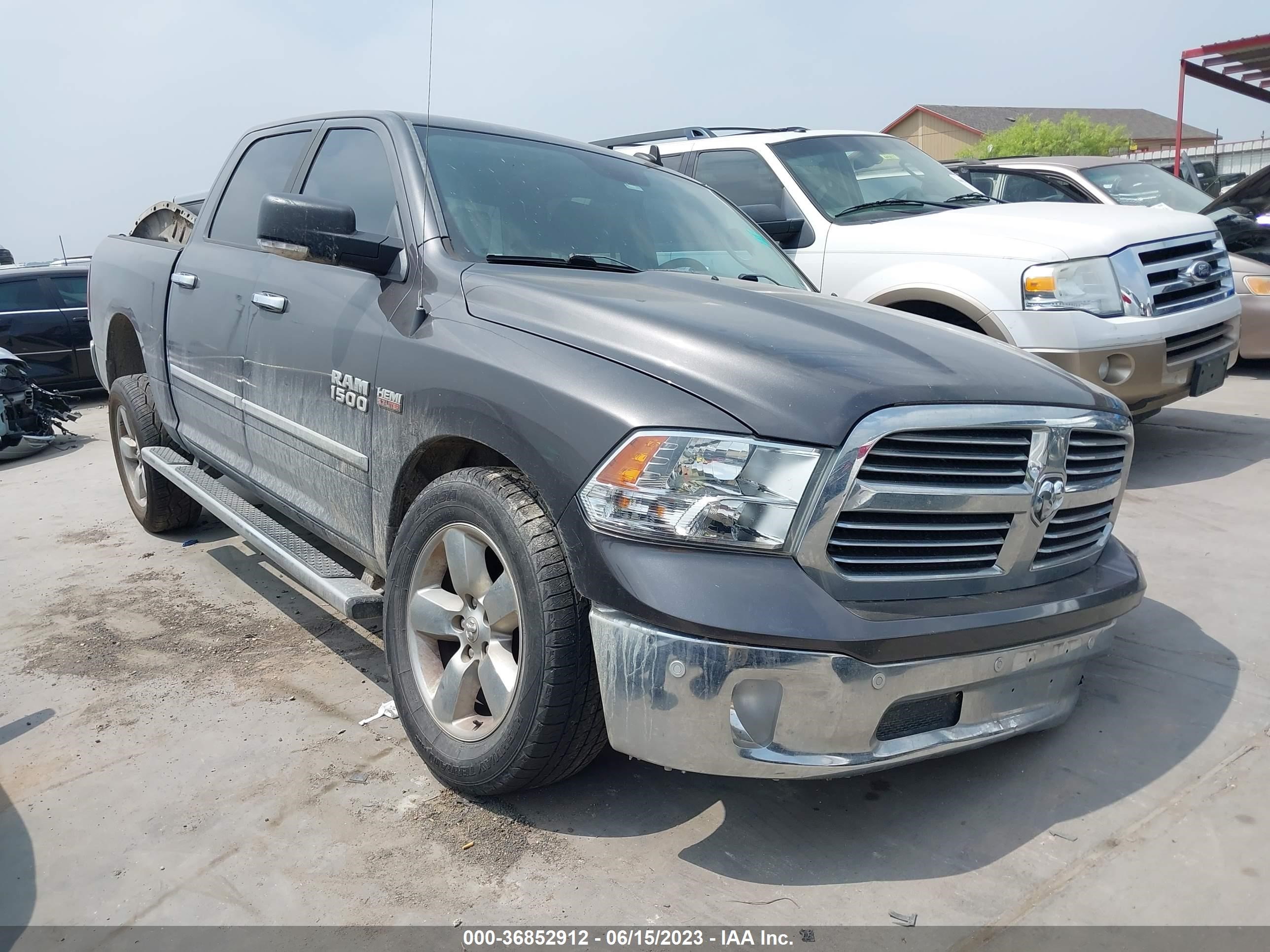 RAM 1500 2017 3c6rr6ltxhg716845