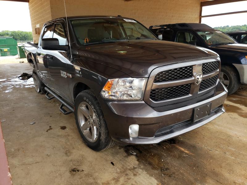 RAM 1500 ST 2017 3c6rr7kt4hg681985