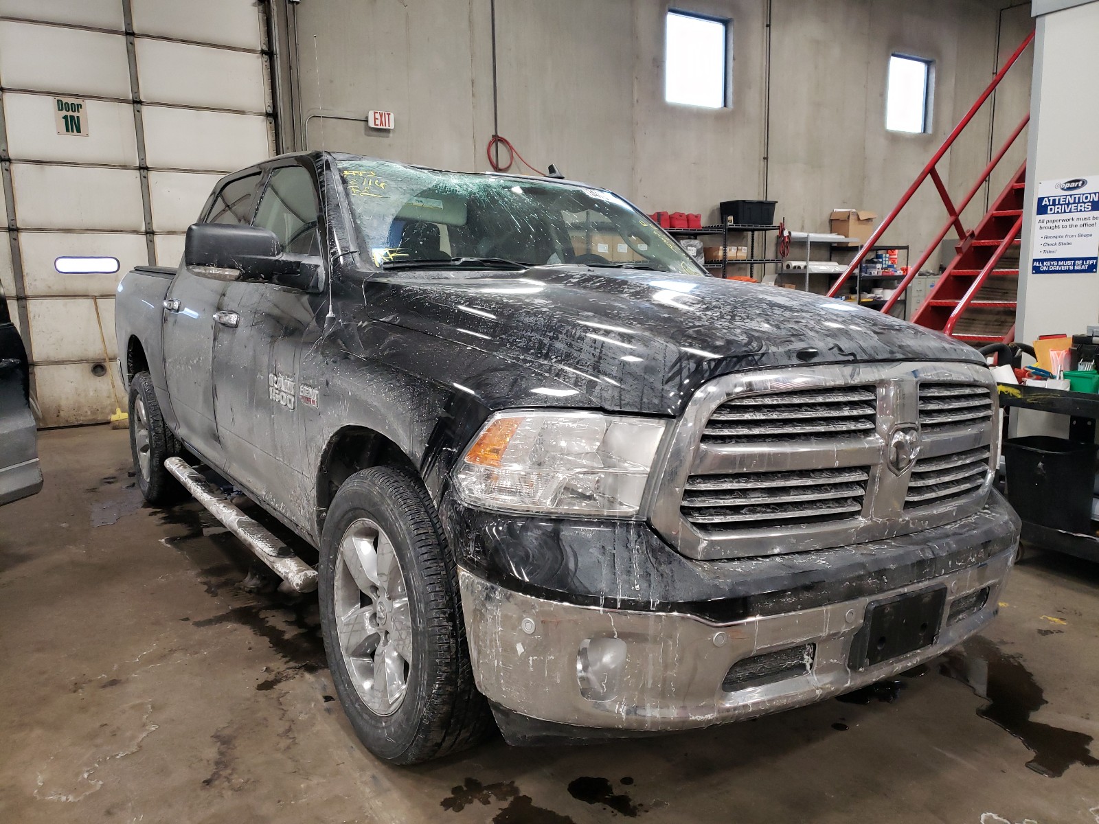 RAM 1500 BIG H 2016 3c6rr7lt1gg182140