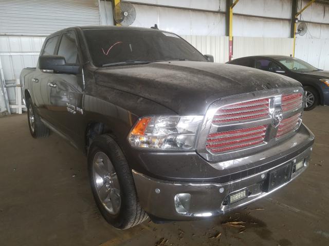 RAM 1500 SLT 2018 3c6rr7lt3jg140429