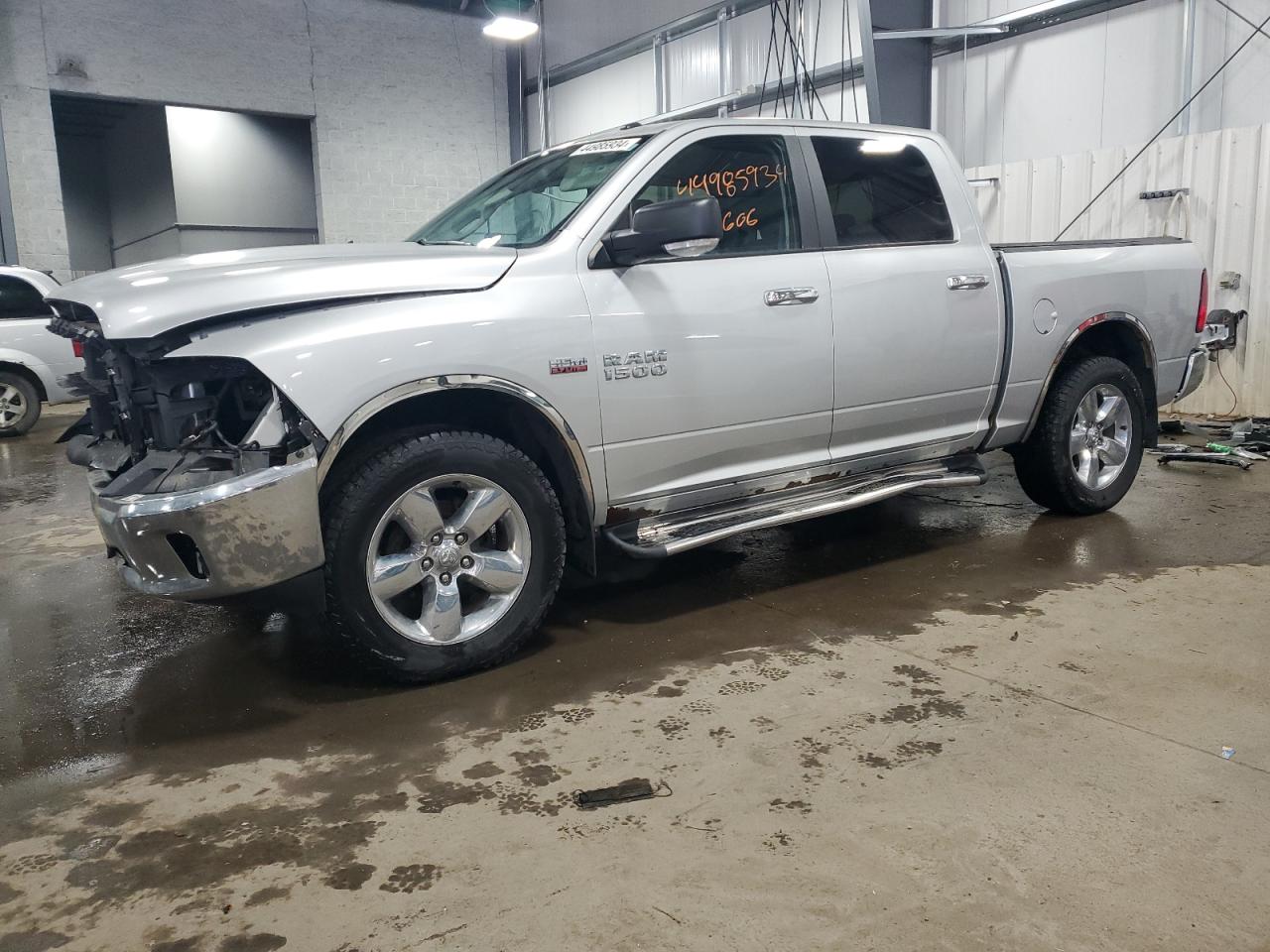 RAM 1500 2015 3c6rr7lt6fg598828