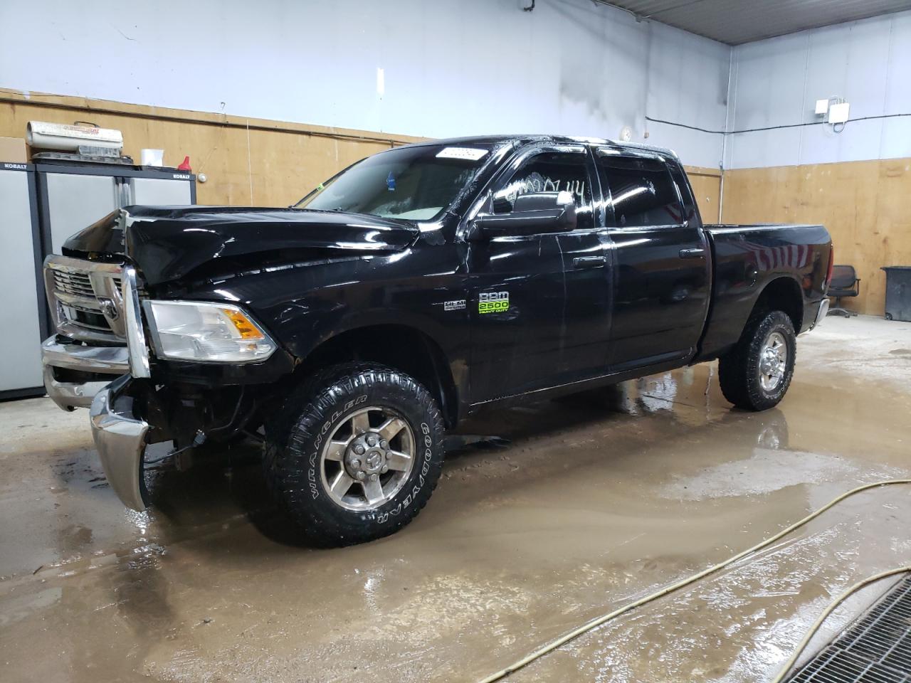 DODGE RAM 2012 3c6td5dt4cg233101