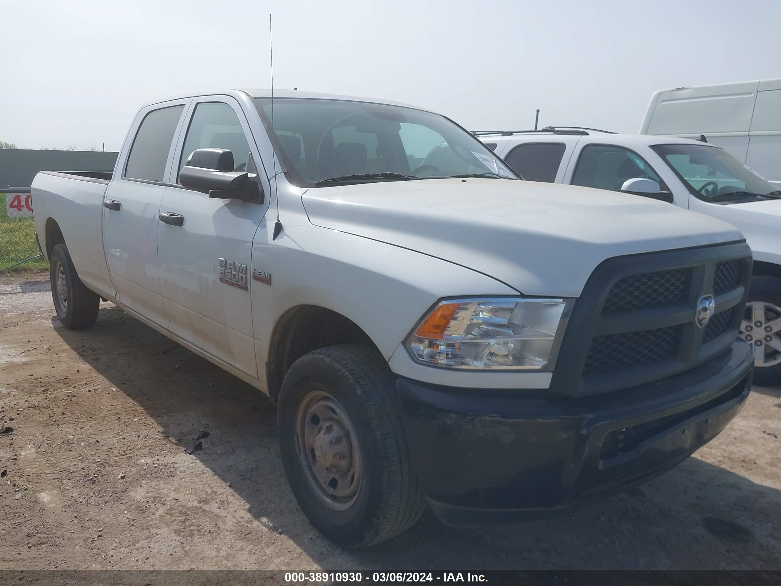 RAM 2500 2015 3c6tr4ht8fg573278