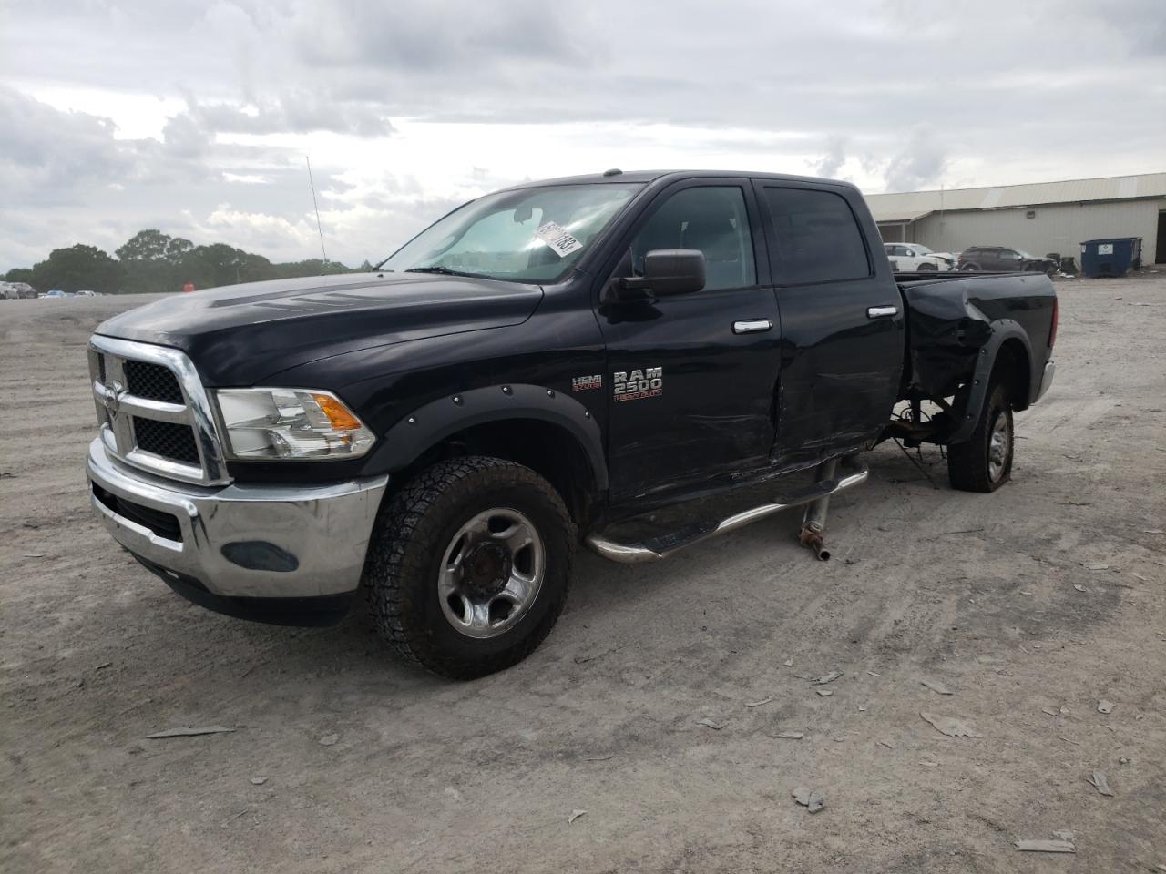 RAM 2500 2013 3c6tr5dt1dg593638