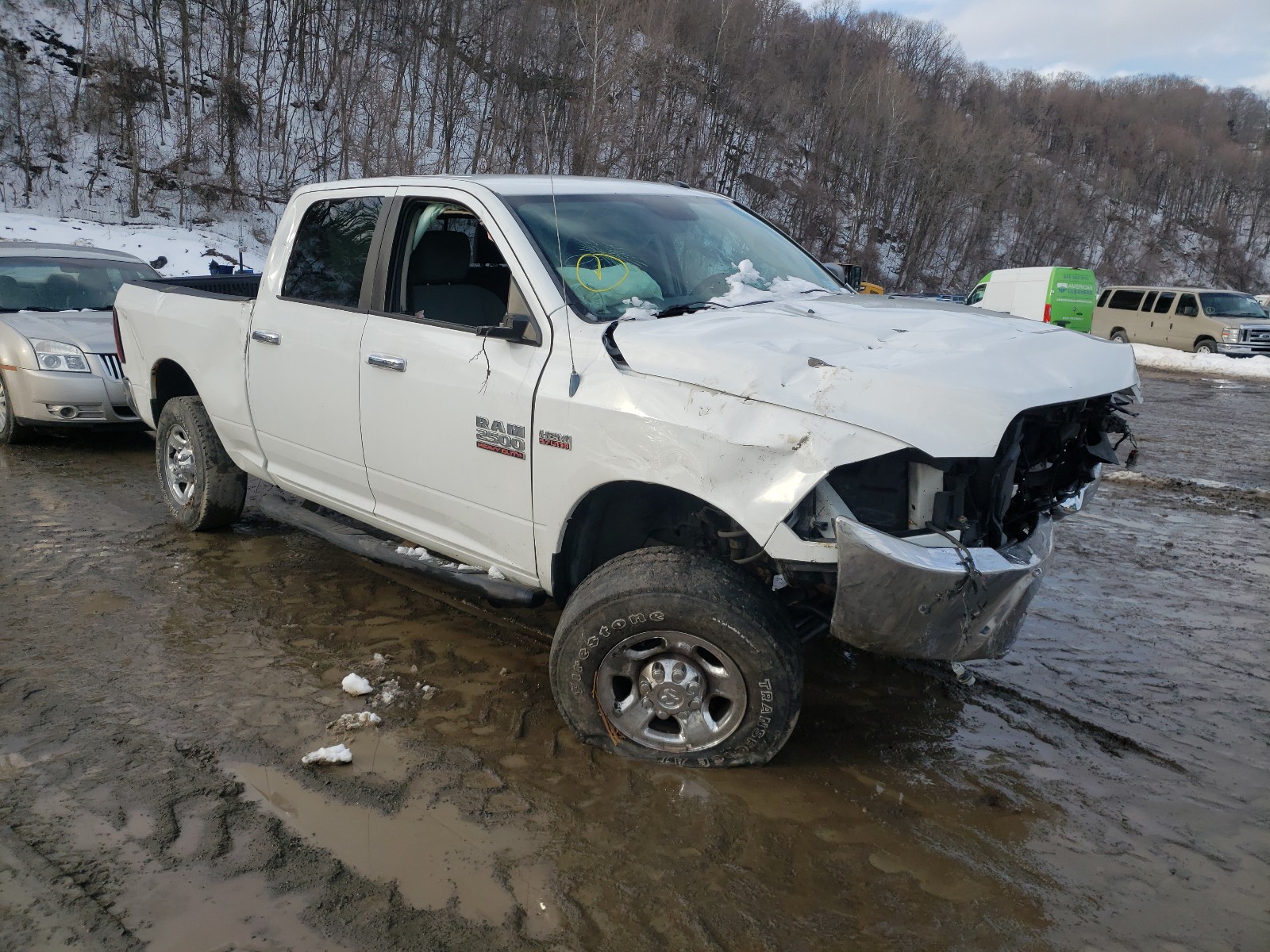 RAM 2500 SLT 2013 3c6tr5dt2dg525543