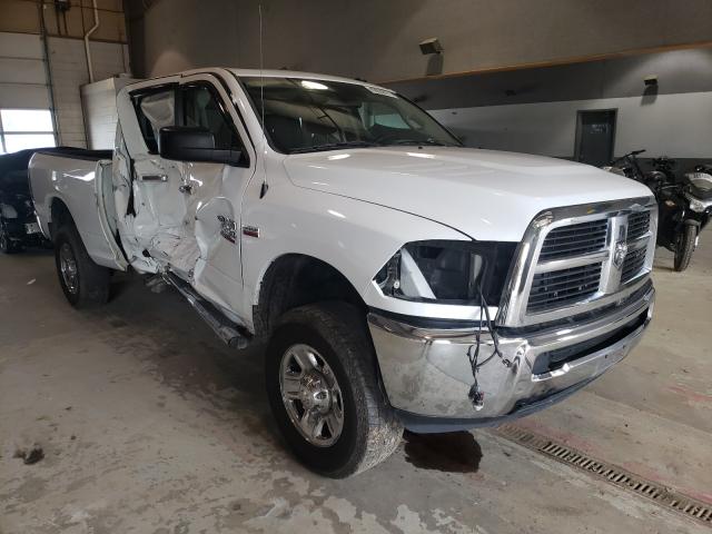 RAM 2500 SLT 2014 3c6tr5dt5eg187945