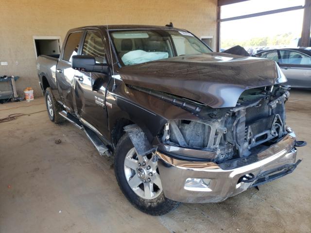 RAM 2500 SLT 2015 3c6tr5dt6fg689333