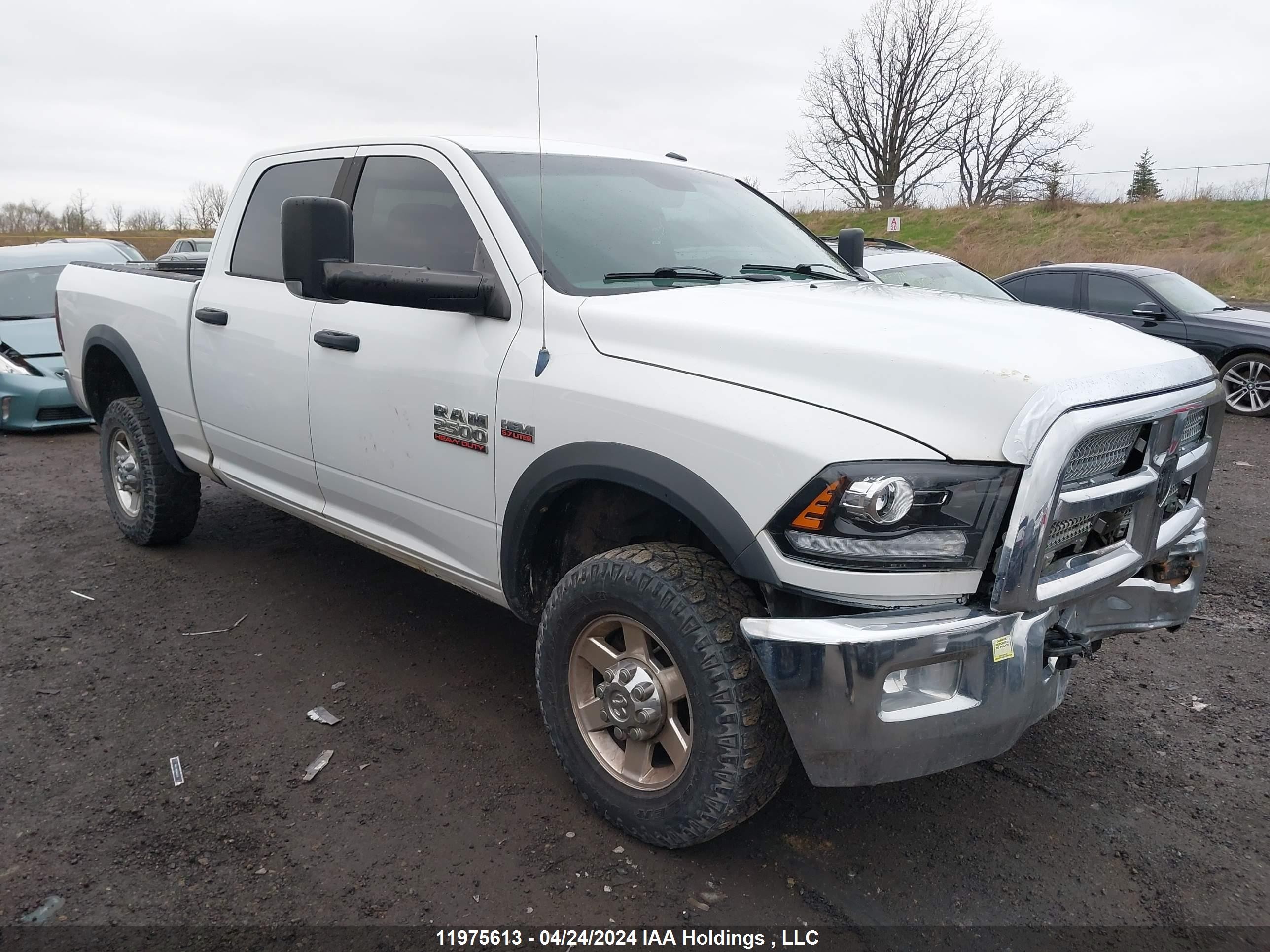 RAM 2500 2013 3c6tr5dt8dg573709